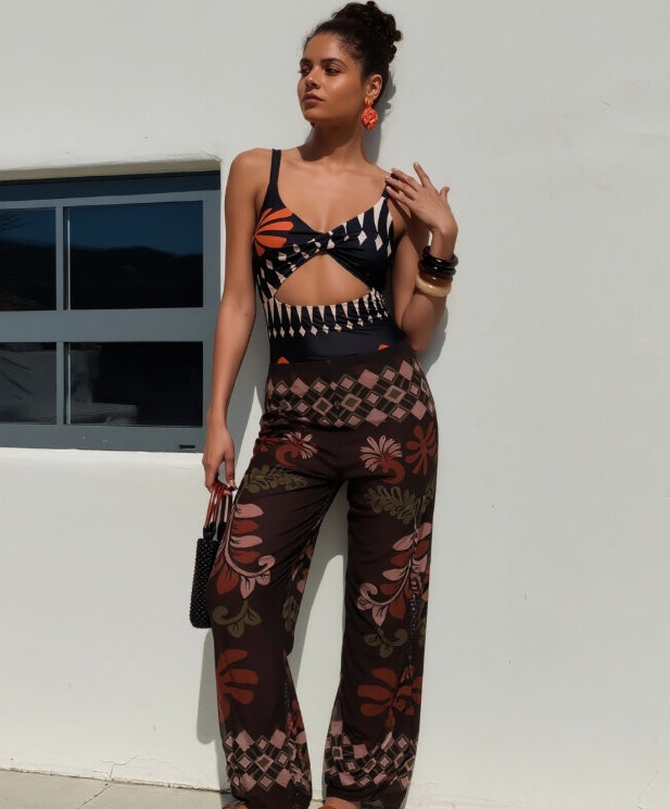 2-piece bohemian swimsuit set with sleeveless top and wide-leg pants in geometric print.