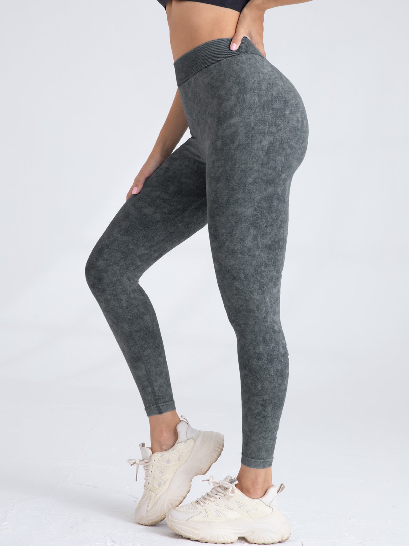 V-Back Scrunch Butt Seamless Yoga Leggings High-Waist Tights