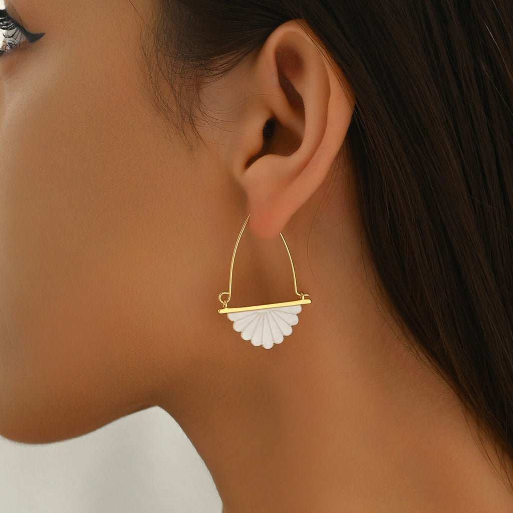 Womens Fan-Shaped Ear Studs With Mother-of-Pearl Inlay