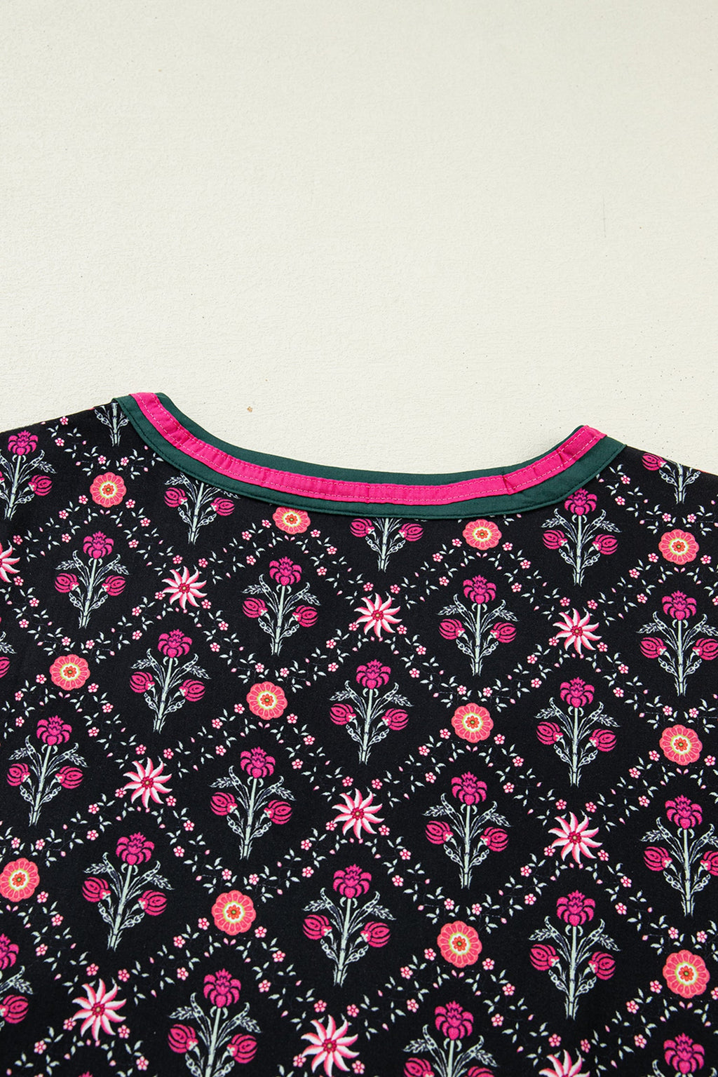Black Contrast V Neckline Bracelet Sleeve Vintage Floral Blouse