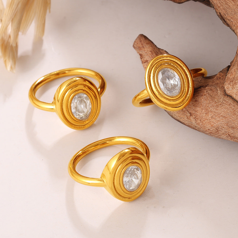 European And American Cross-border Vintage Luxury Oval White Diamond Ring, With A Sophisticated And Niche Design, In Gold Finger Ring Accessory.
