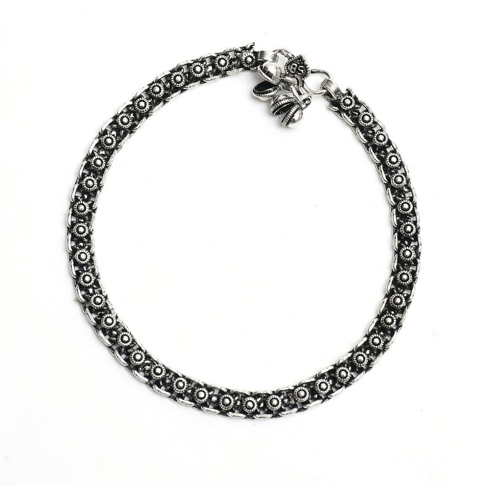 Traditional oxidised silver regular anklet for women on display