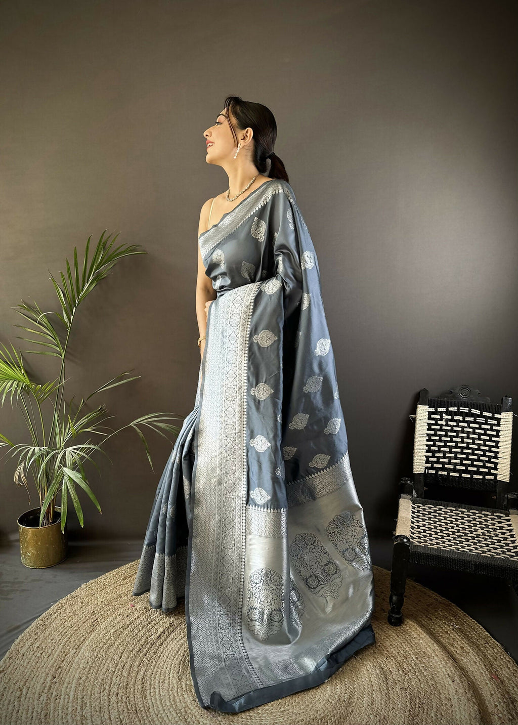 Grey Floral Motifs Soft Silk Banarasi Saree