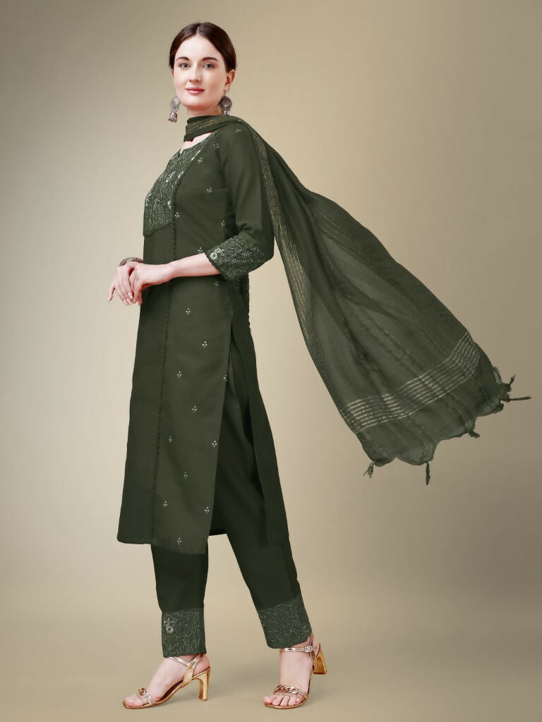 Women's Dark Green Embroidered Cotton Blend Straight Kurta Set