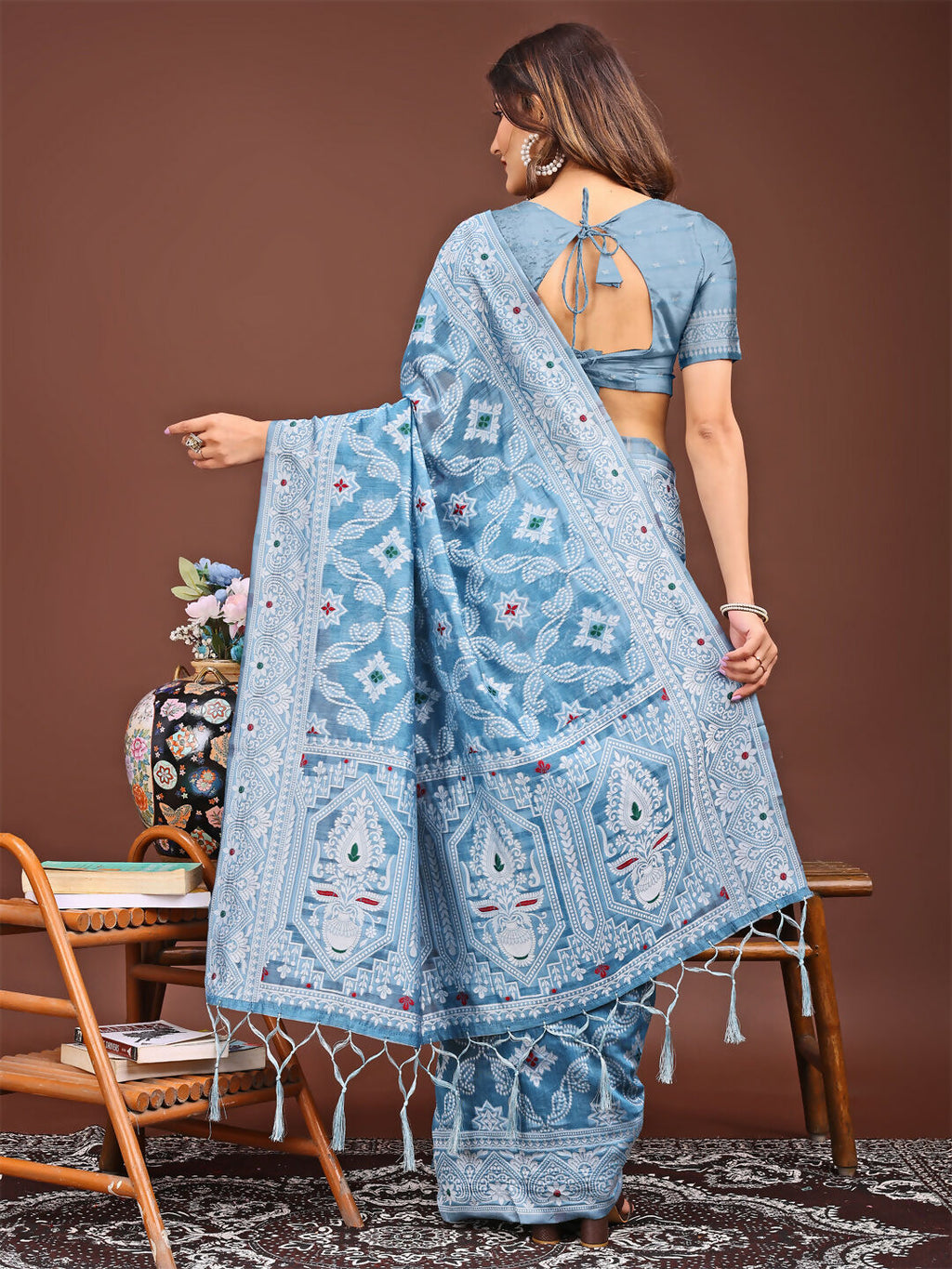 Pankhuri Sky Blue Linen Cotton Saree for Elegant Daily Wear