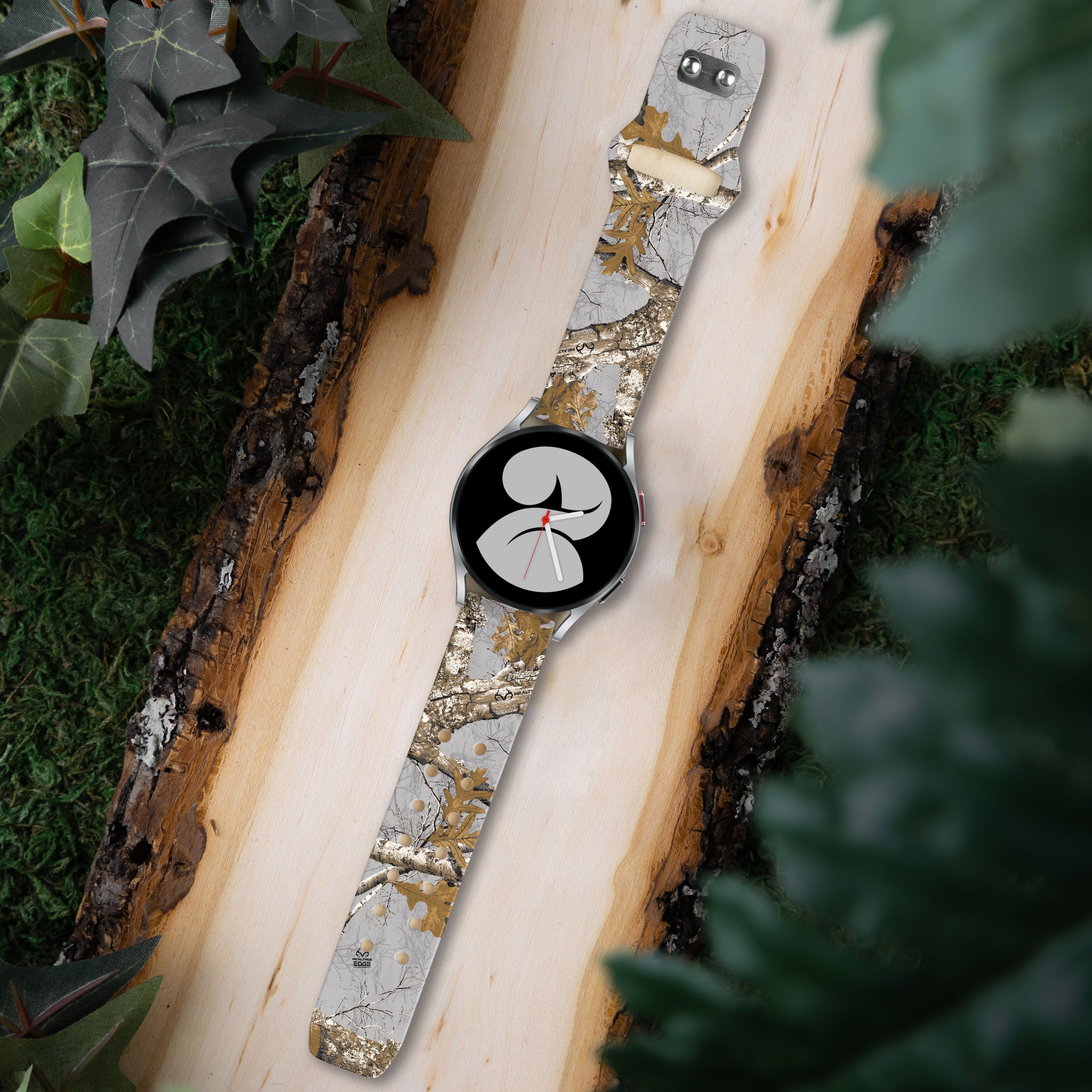 Realtree Edge HD  Watchband for Samsung, Garmin, Fossil, and More for Samsung, Garmin, Fossil, and More