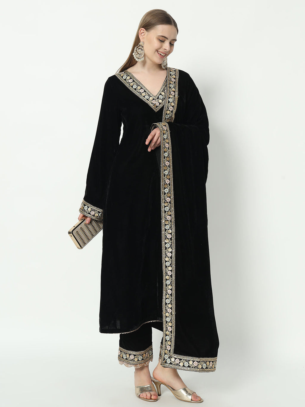 Black Velvet Lace Suit Set with Delicate Detailing