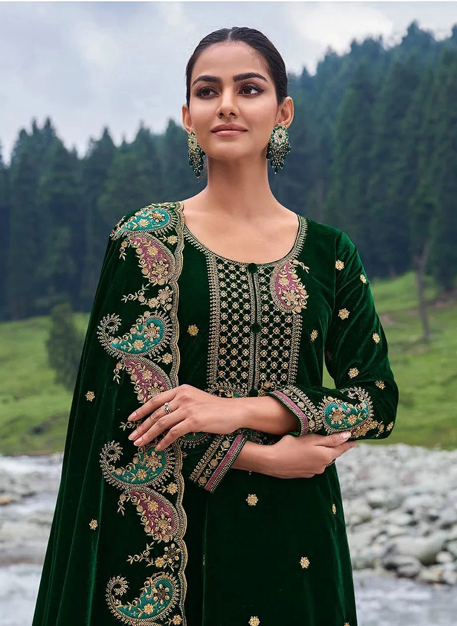 Women Green Velvet Embroidered Unstitched Salwar Suit Material