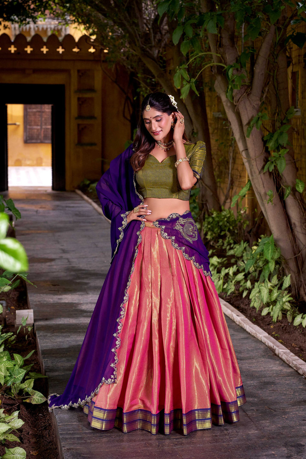 Lorenvalley Fashion Pink Kanchipuram Zari Weaving Work Lehenga Choli with Dupatta