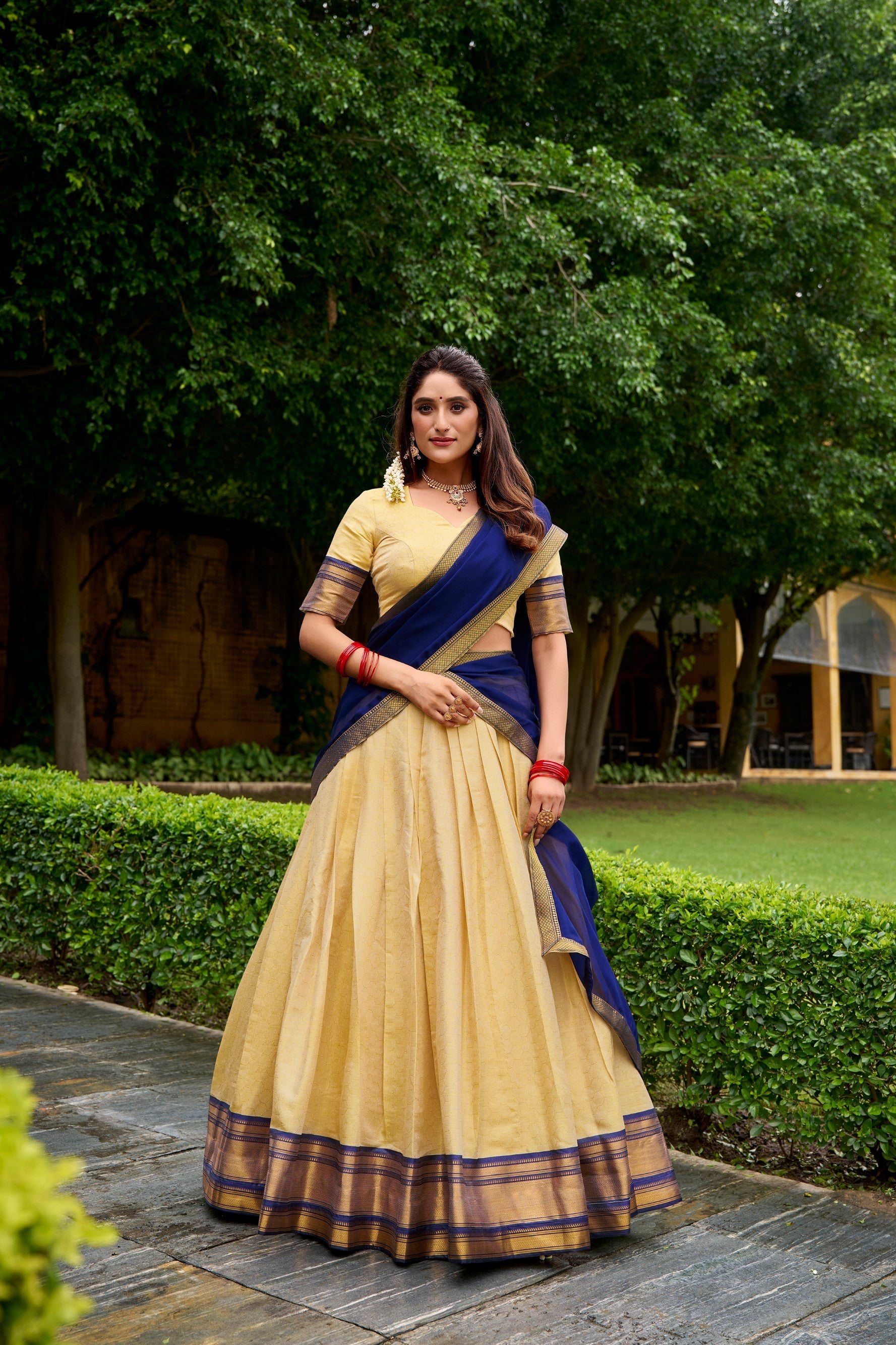 Cream Kanchipuram Lehenga Choli Set with Zari Weaving