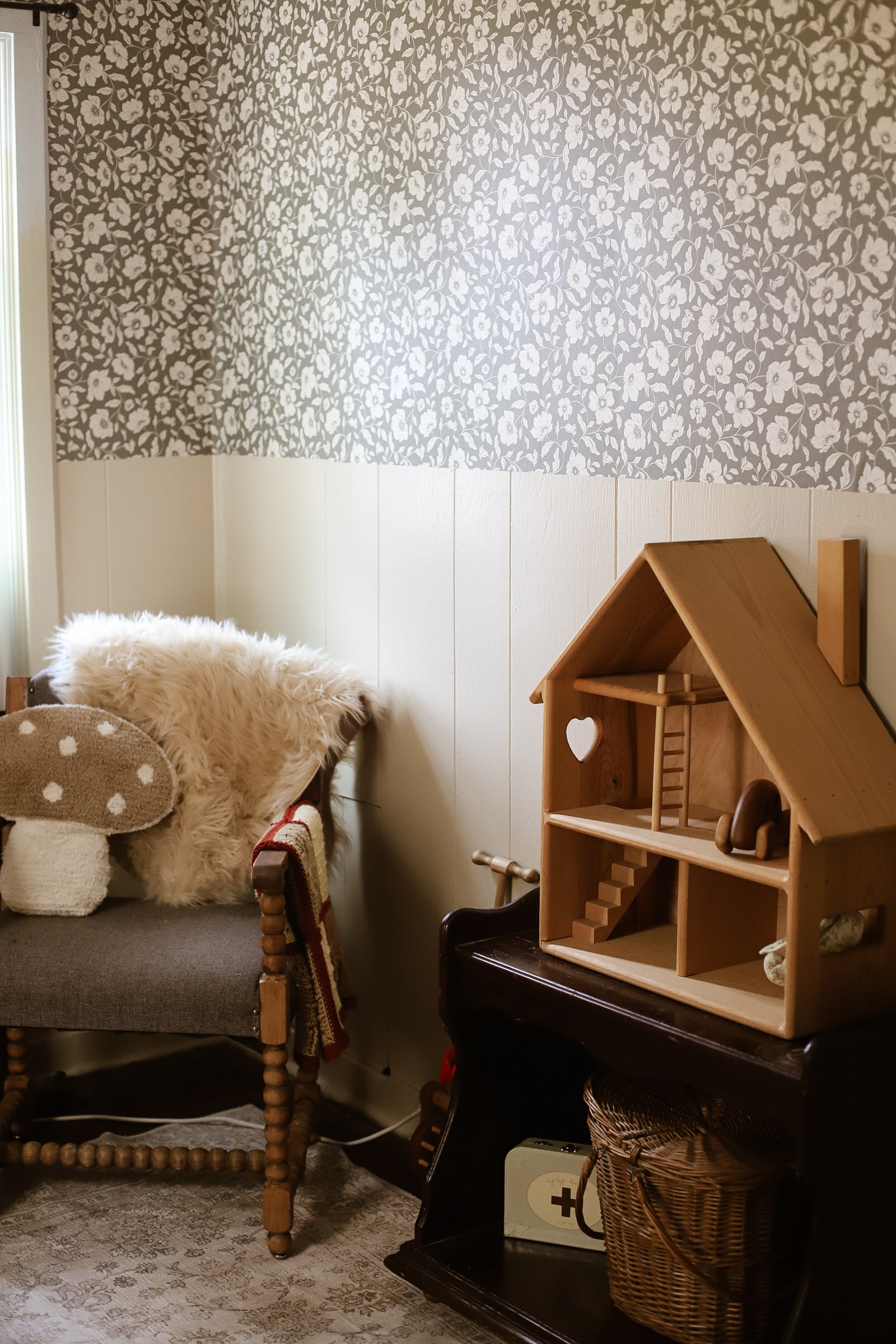 Margaret Peel and Stick Removable Wallpaper by Daphne and Sage