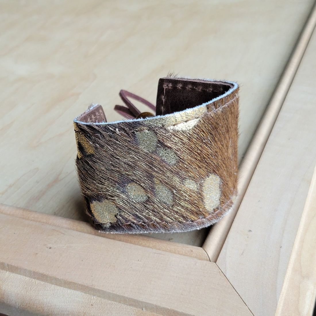 Women's Wide Leather Cuff Bracelet Dark Metallic