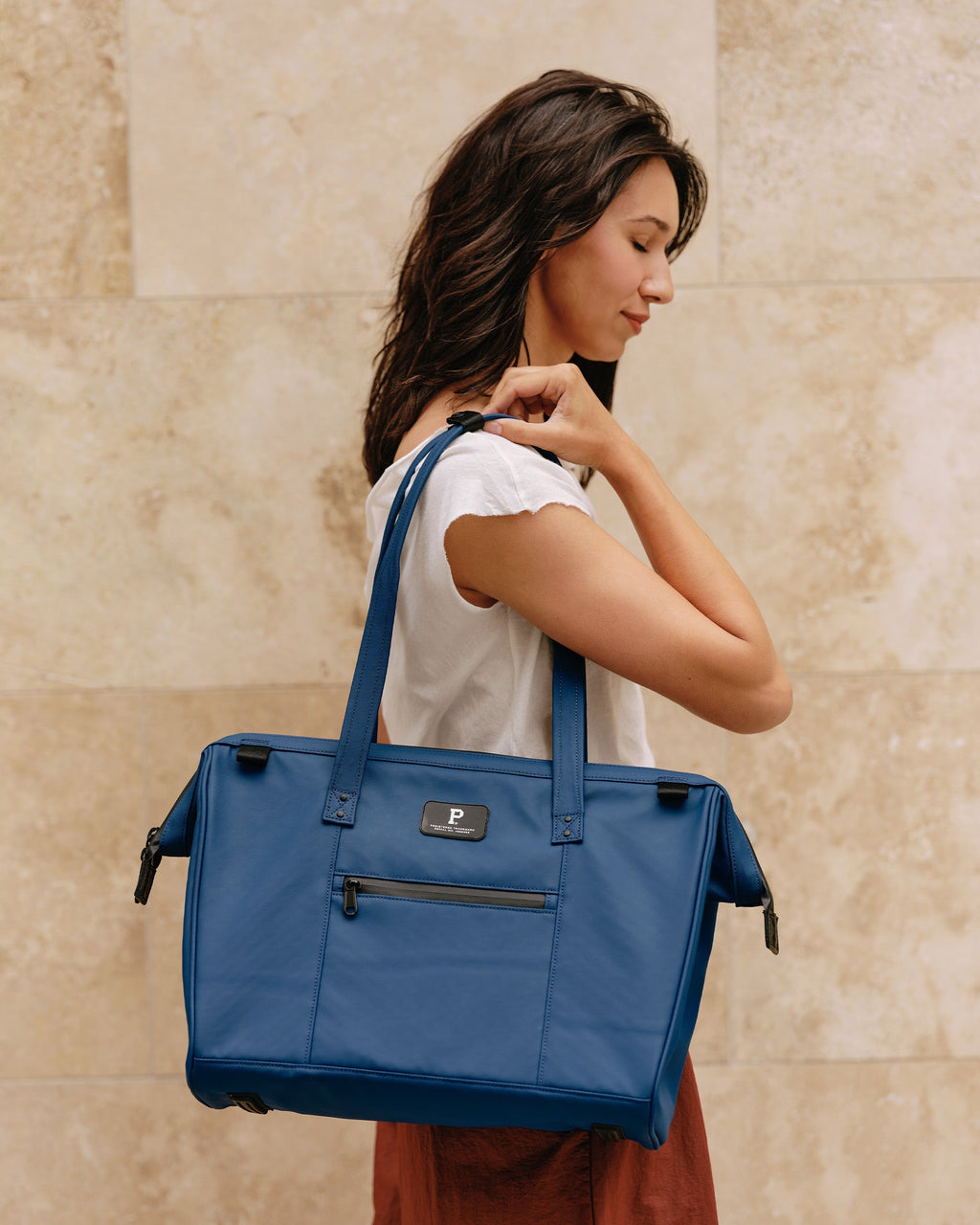 Cascade Tote Bag - Weather-Resistant & Versatile