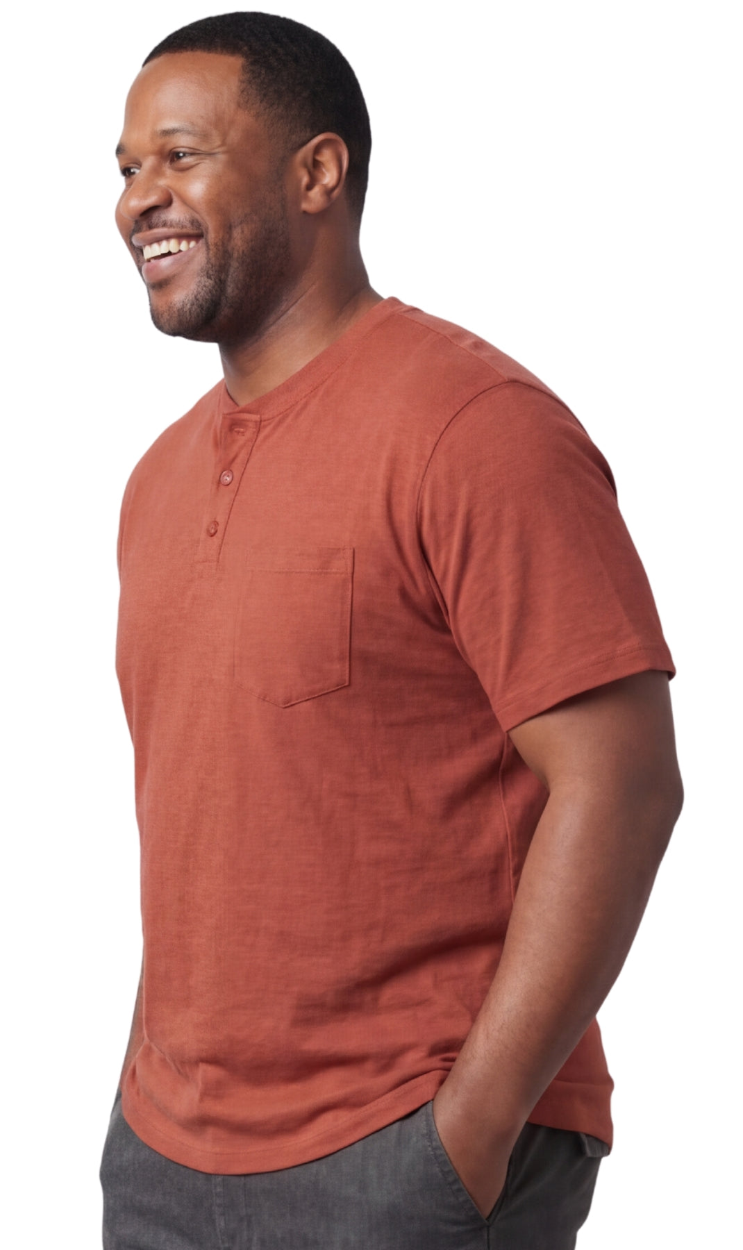 Men's Relaxed Fit Henley T-Shirt with 3-Button Placket & Pocket