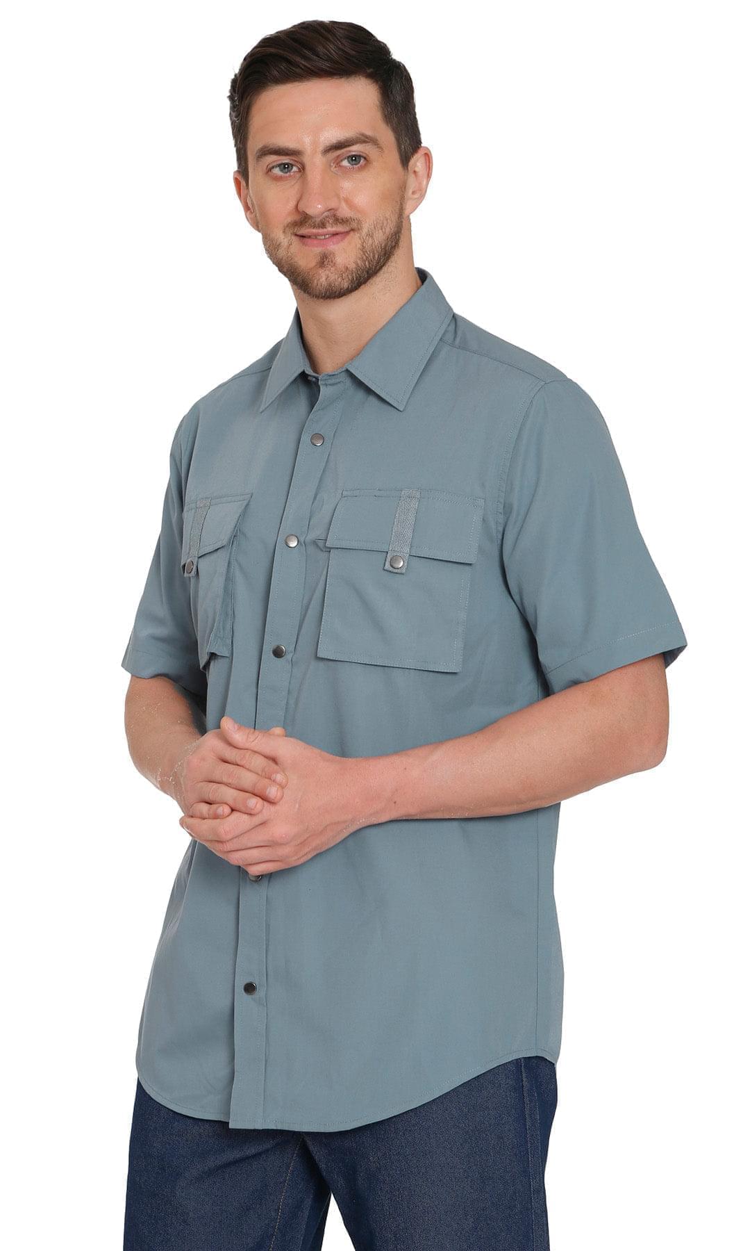 Men's short sleeve explorer shirt with utility pockets and mesh back panel