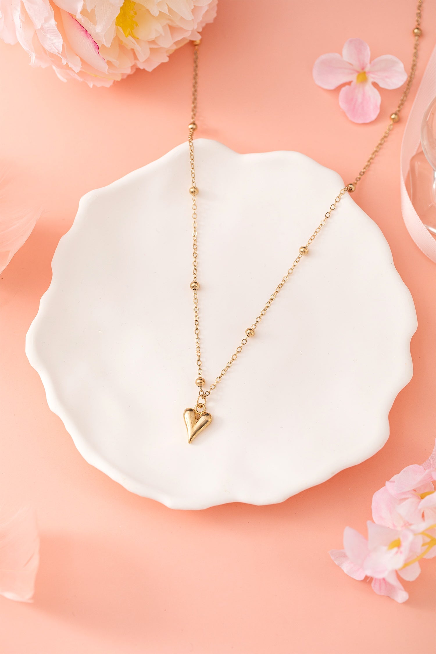 Inaya alloy Puffed Heart Necklace
