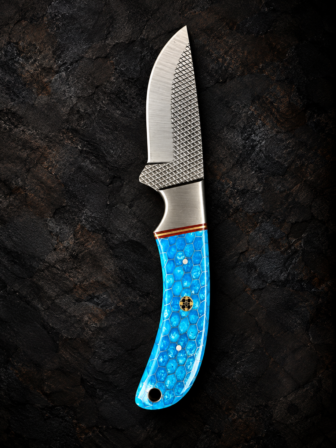 Titan "Blue Trail" Skinner | High Carbon RASP Steel Blade, Honeycomb Resin Handle TIK-002