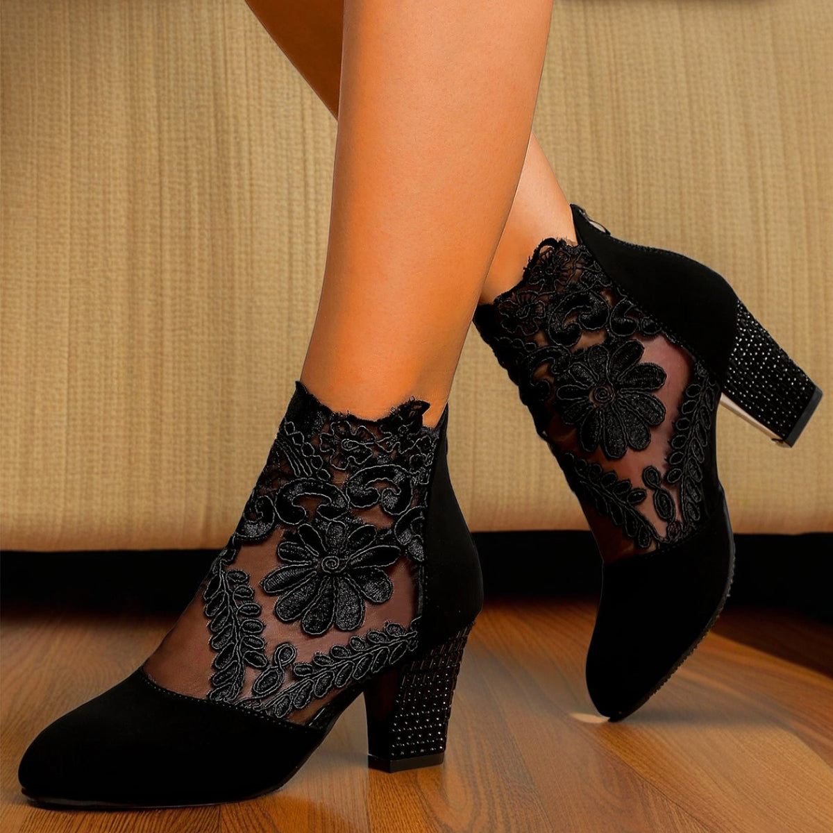 Women’s Lace-Embroidered Mesh Chunky Heel Ankle Boots in Black