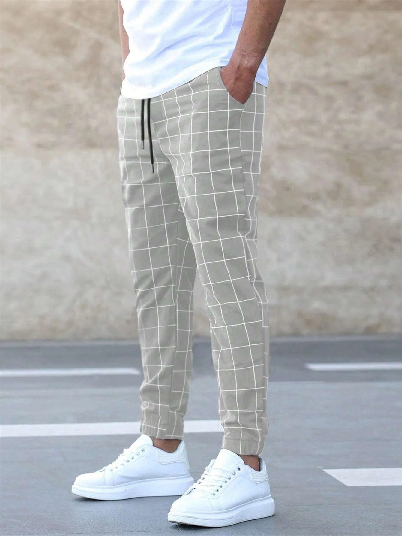 🧵 Men's Fashion Plaid Print Drawstring Trousers