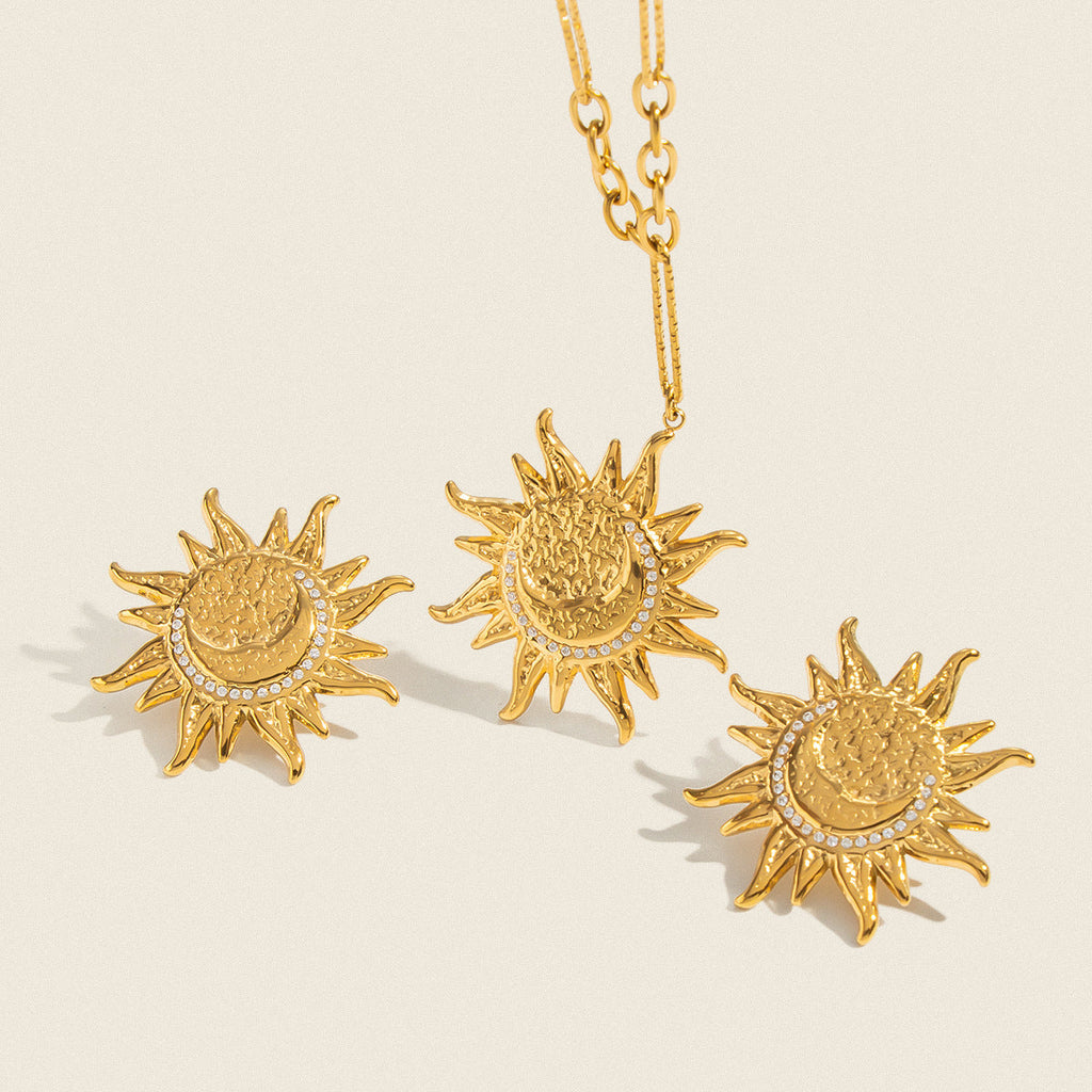 Diamond-studded Stud Earring And Necklace Set For Women