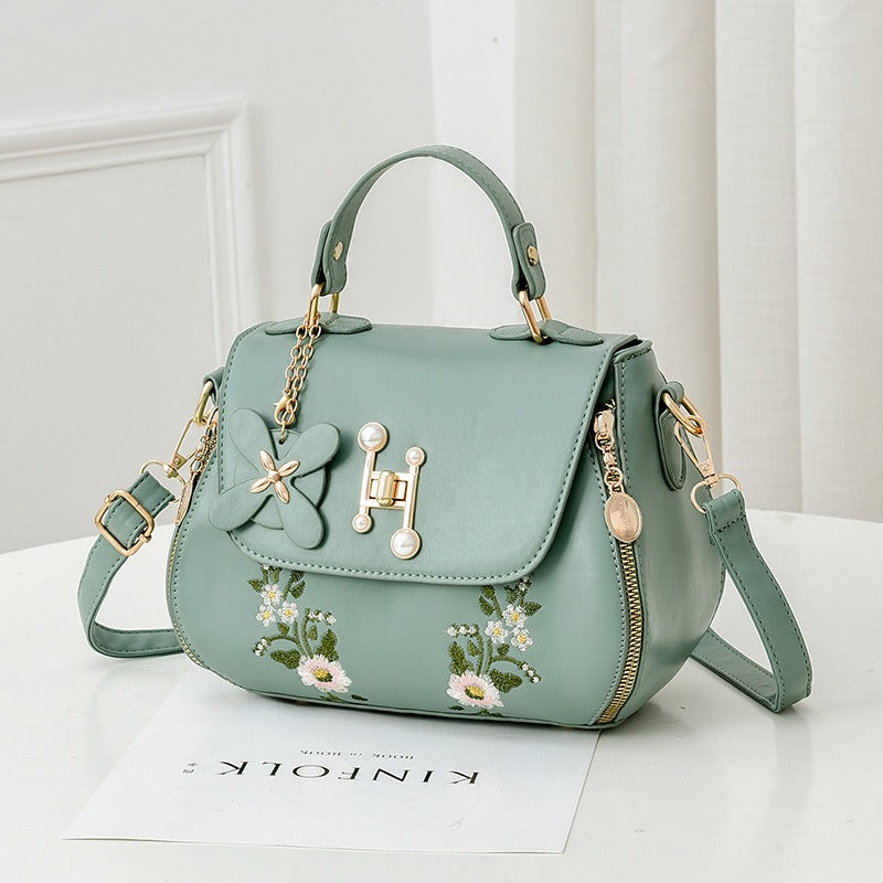 Harajuku Style Embroidered Bucket Handbag with Shoulder Strap - Image 5