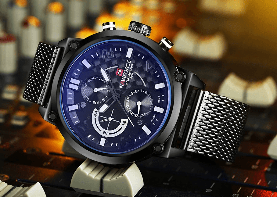 Men's Analog Quartz Wrist Watch with Stainless Steel Mesh Band