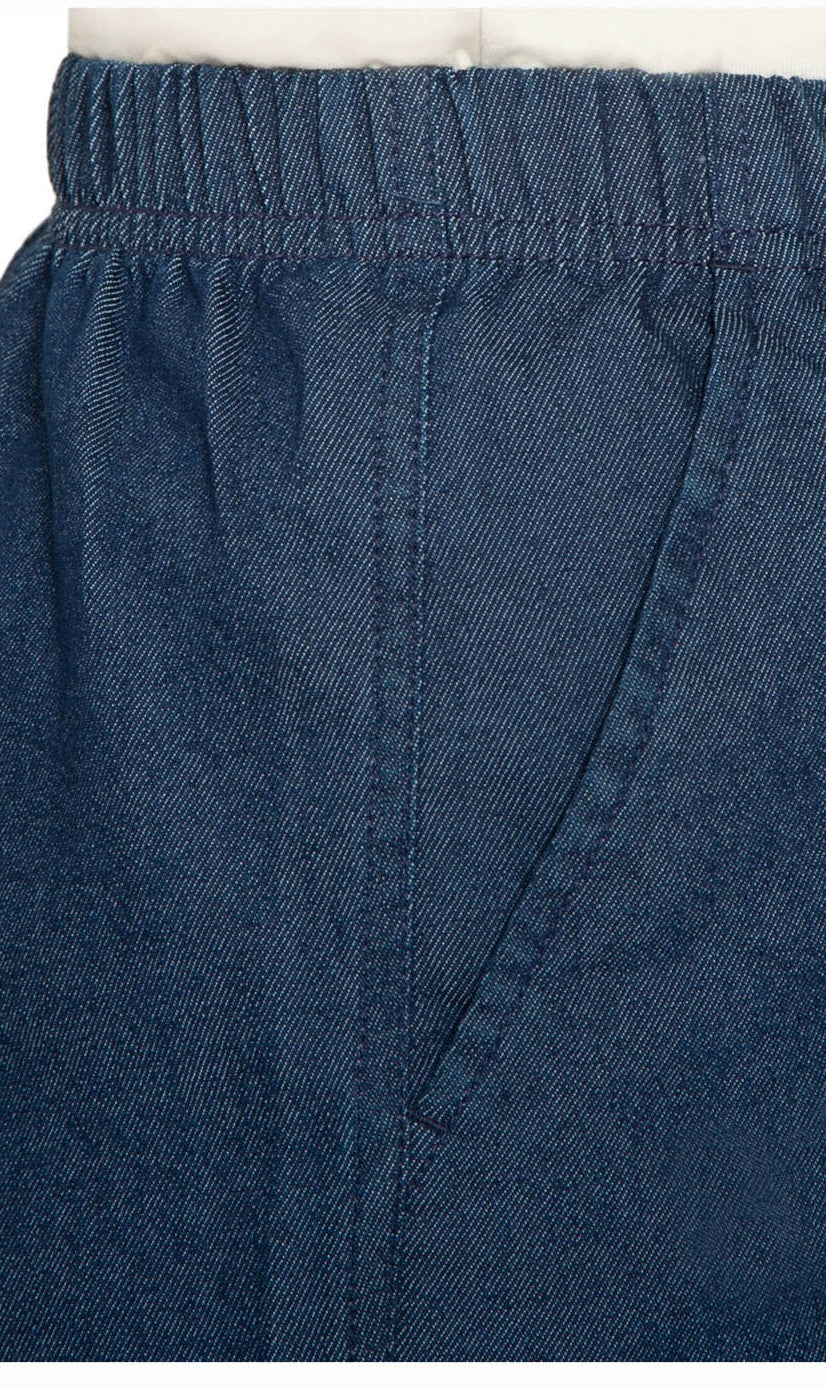 Women's Pull-On Denim and Twill Shorts with Elastic Waist