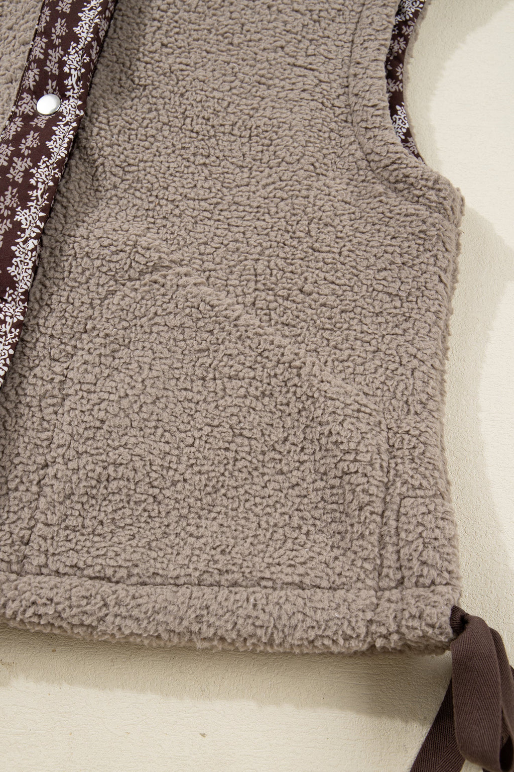 Wrenley Sherpa Fleece Vest with Floral Trim and Side Bows - Image 9
