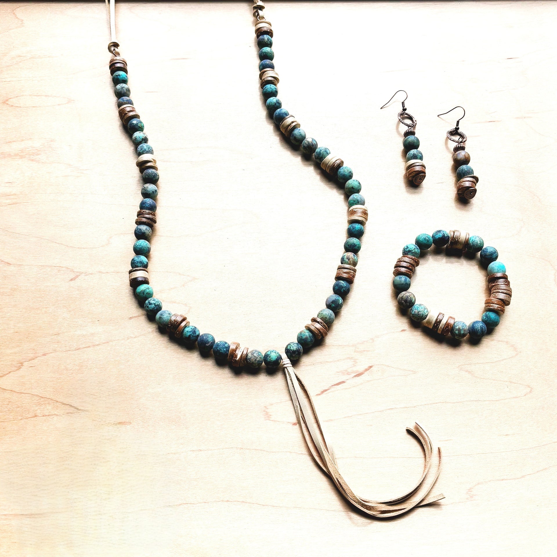 **Frosted African Turquoise Necklace Wood Beads Leather Tassel 257z