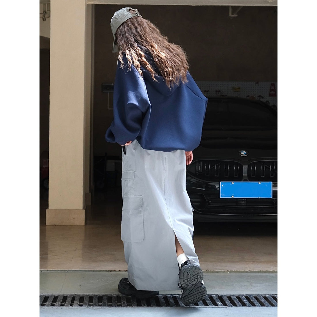 Gray Workwear Maxi Skirt - Soft, Breathable, & H-Version Style - Image 4