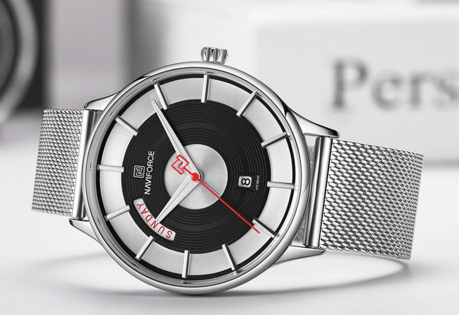 Minimalist Stainless Steel Analog Quartz Watch for Men