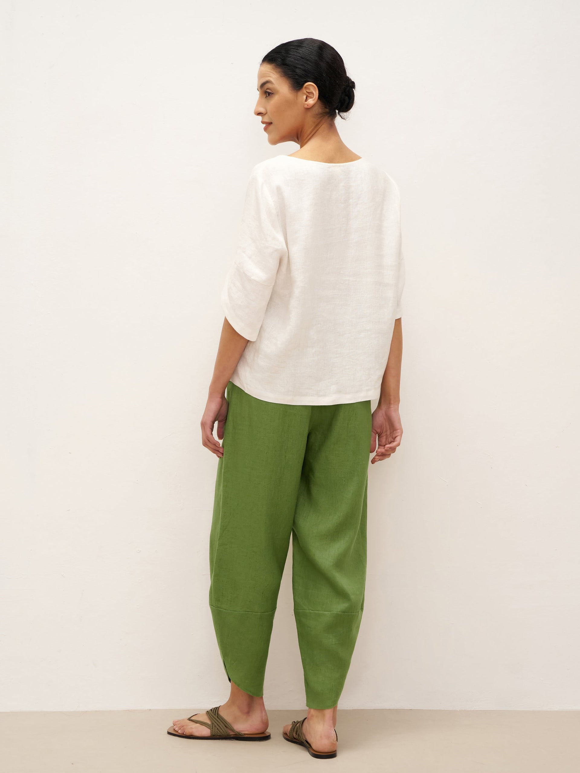100% Linen Round Neck Petal-Sleeve Pullover LAUREL