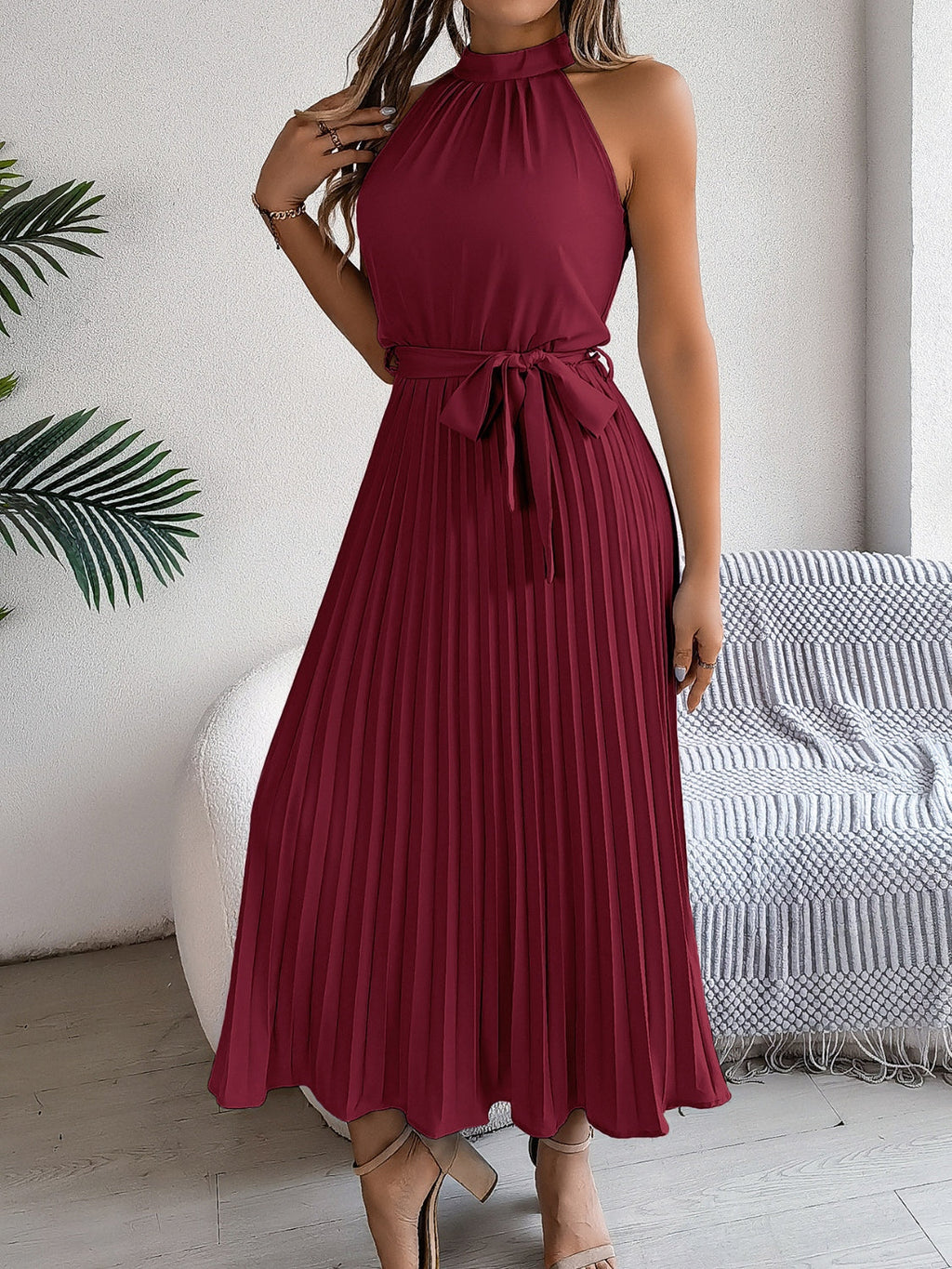 Elegant Sleeveless Midi Dress in Pink, Burgundy, and Black