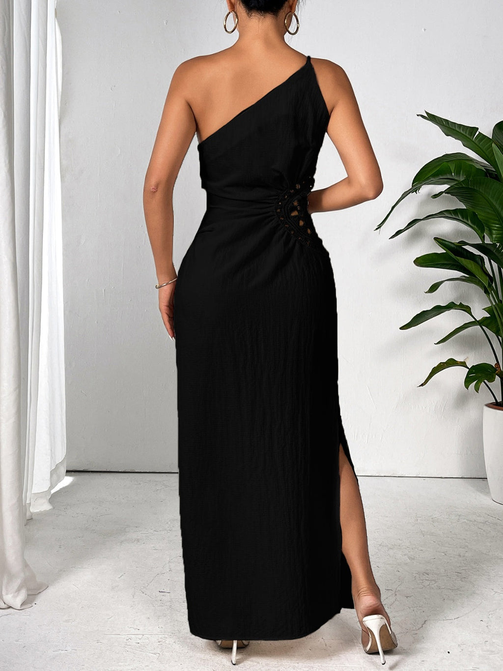 One Shoulder Sleeveless Maxi Dress for Evening Occasions