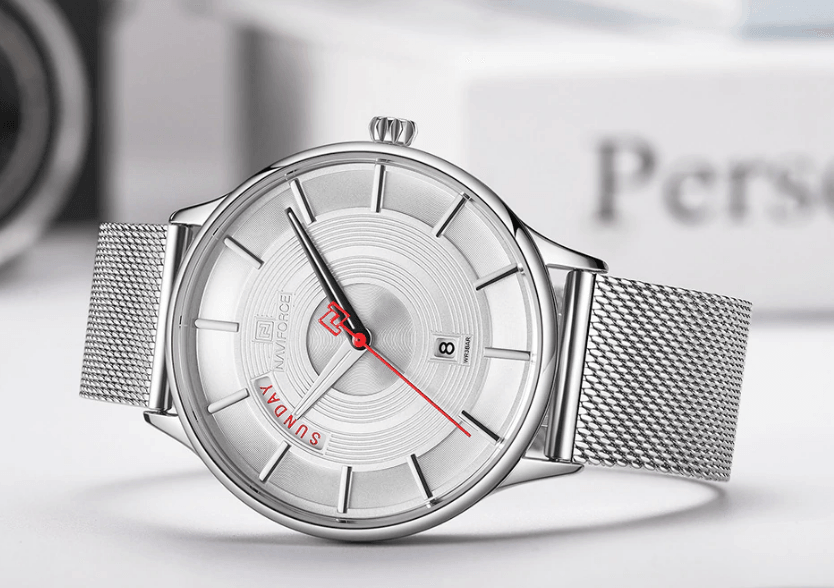 Minimalist Stainless Steel Analog Quartz Watch for Men