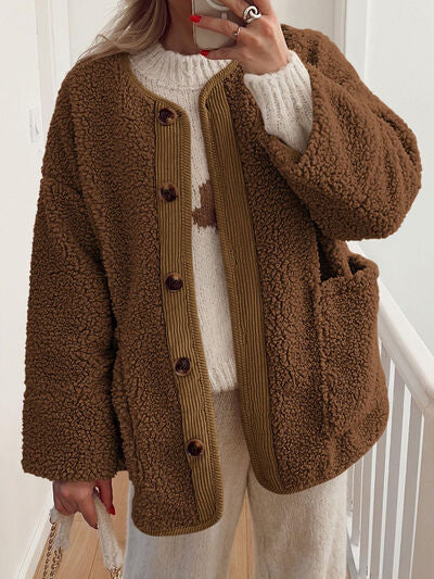 Women's Cozy Sherpa Fleece Button Up Jacket with Functional Pockets