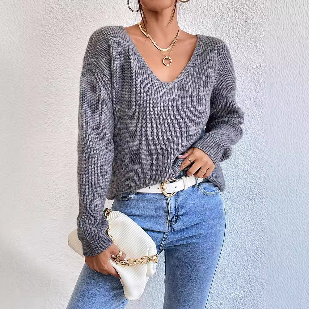 Women's Backless V-Neck Knit Sweater - Streetwear Pullover