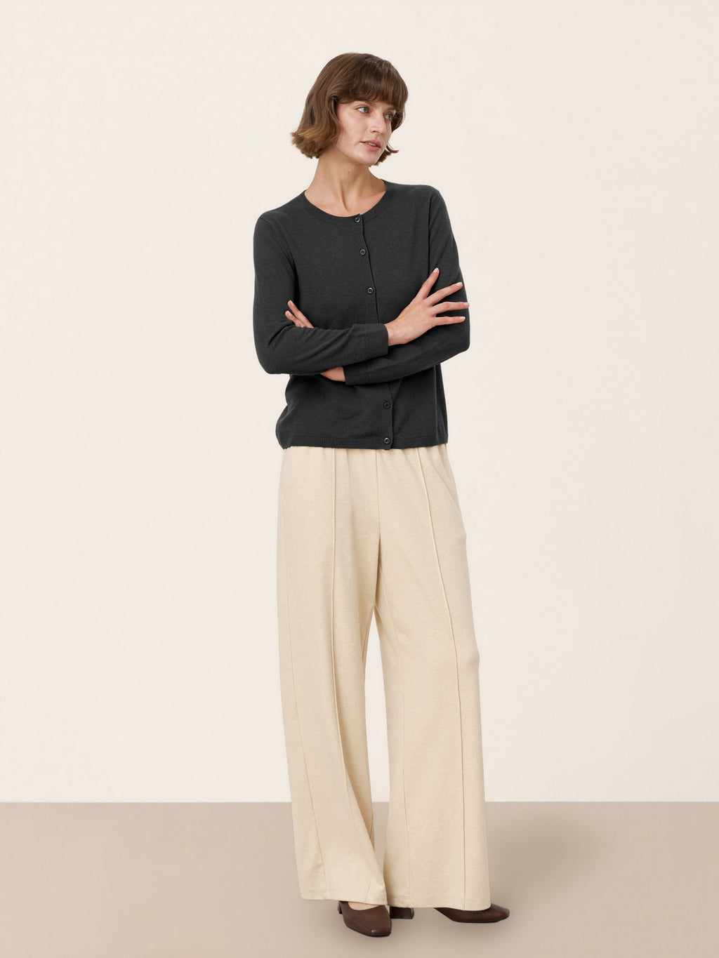 100% Extra-Fine Merino Wool Buttoned Knit Cardigan CAYLA
