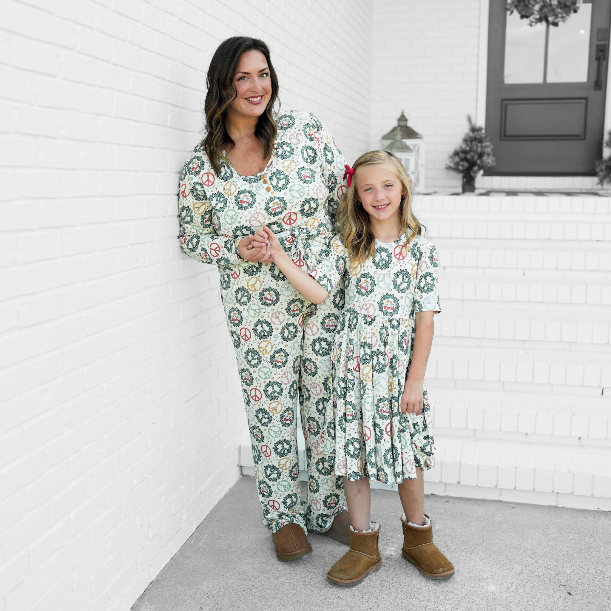 Women's Christmas Peace Pajama Set in Bamboo Viscose