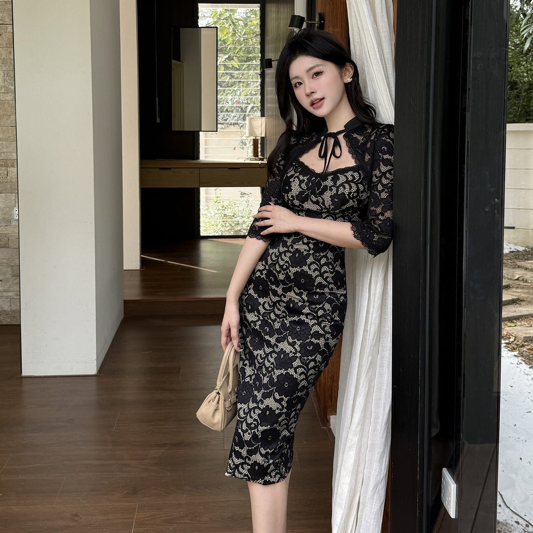 Elegant Black Floral Lace Midi Dress with V-Neck Camisole & 3/4 Sleeves - Image 4