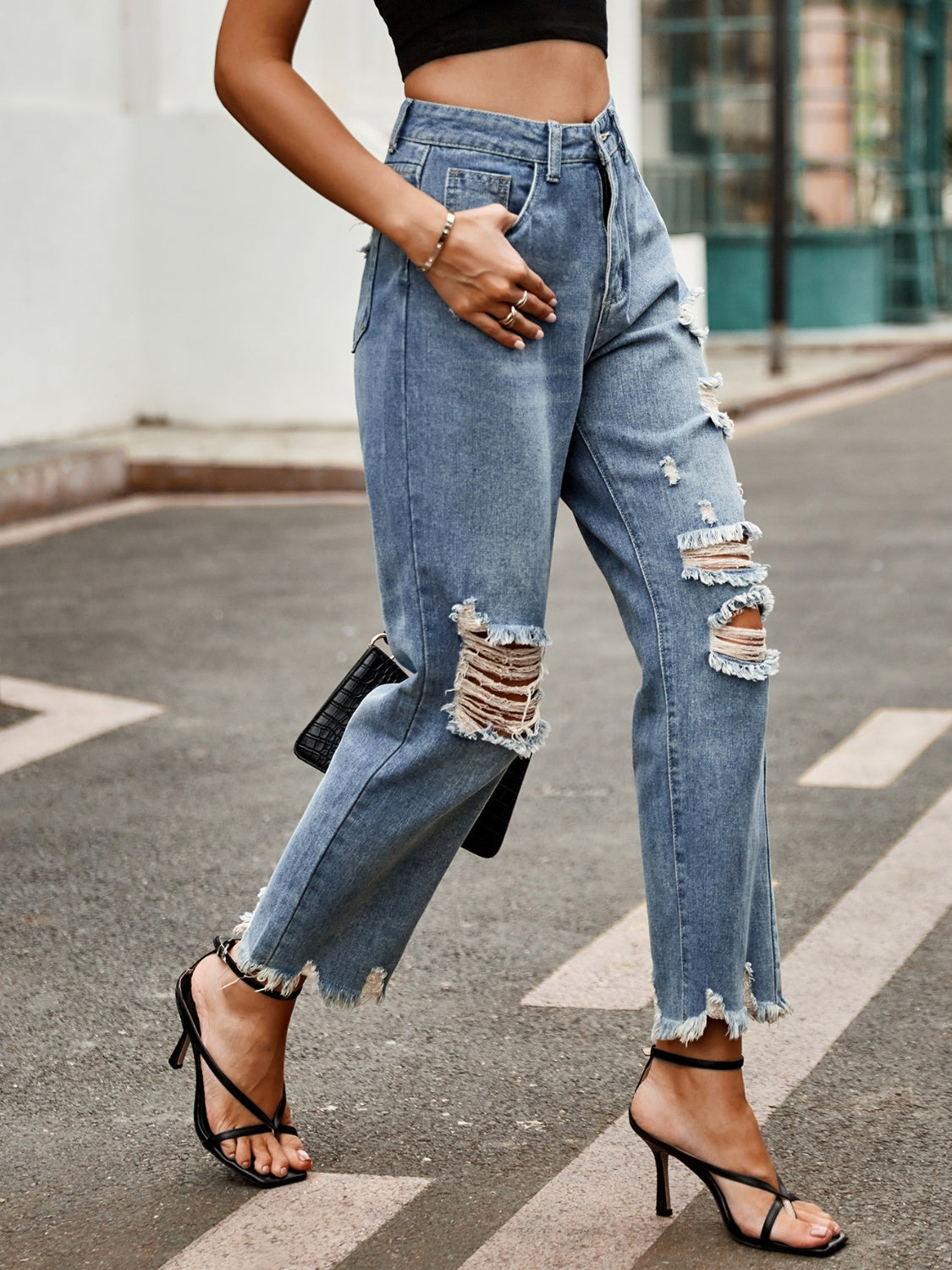 Distressed Raw Hem High Rise Jeans with Functional Pockets - Image 6