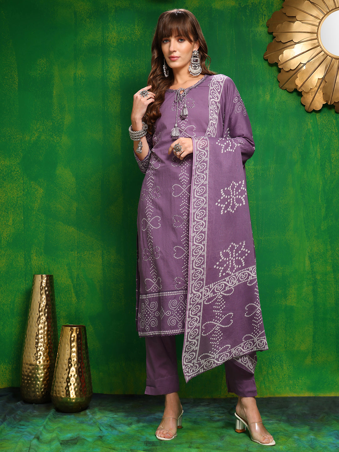 Lavender Bandhani printed and embroidered kurta set with dupatta