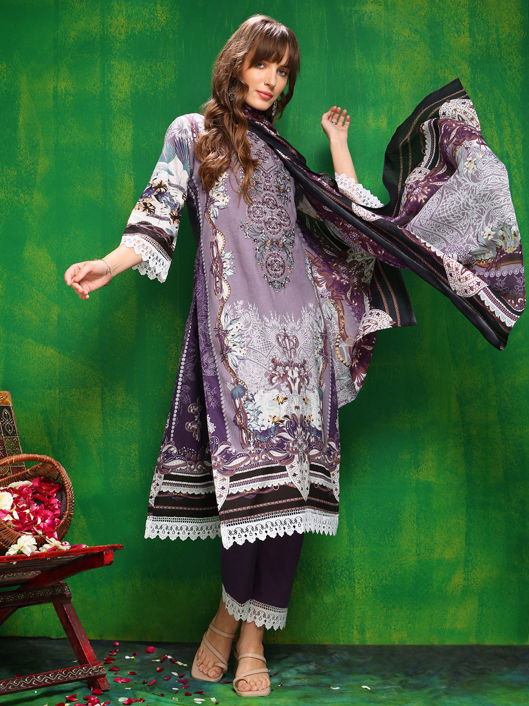 Lavender Pakistani Style Printed Kurta Set with Dupatta