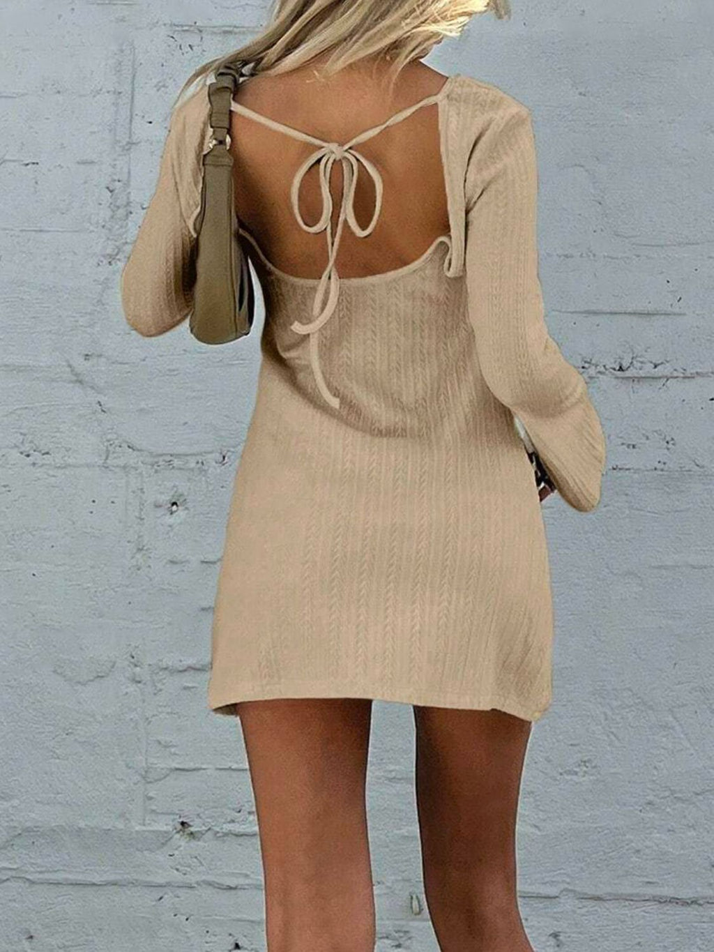 Elegant Girls Backless Long Sleeve Mini Dress for Special Occasions