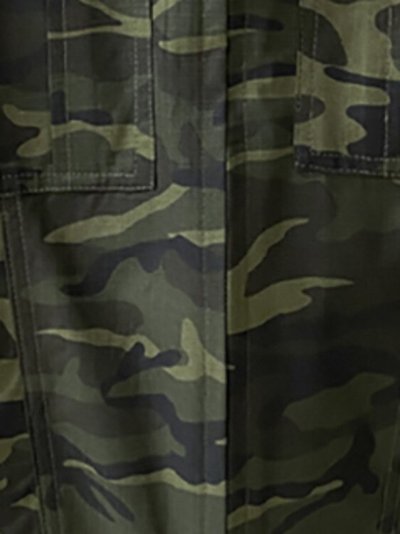 Women's Camouflage Denim Vest - Sleeveless, Zip-Front, Utility - Image 6