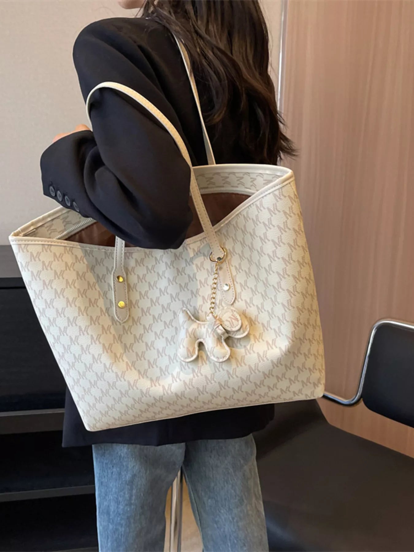 273f32e4c7134454a208a988bdc7ebda-Max-Origin