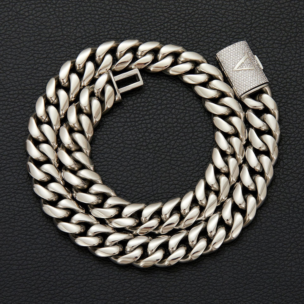 Mens Hip-Hop Lettered Snap-Clasp Encrypted Chain Cuban Link Steel-Colored Necklace