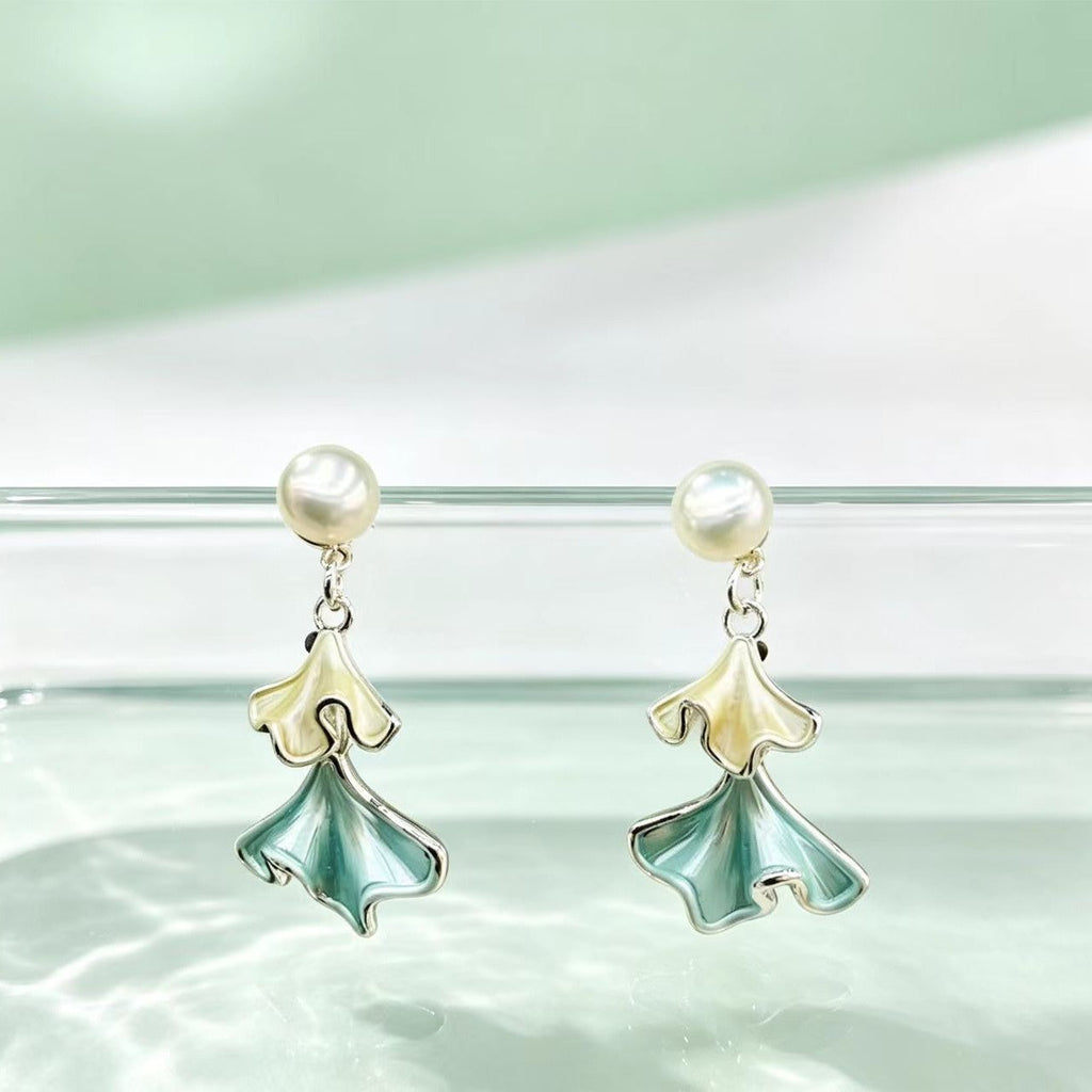 Ginkgo Fritillary And Natural Pearl Elegant High-End Silver Stud Earrings