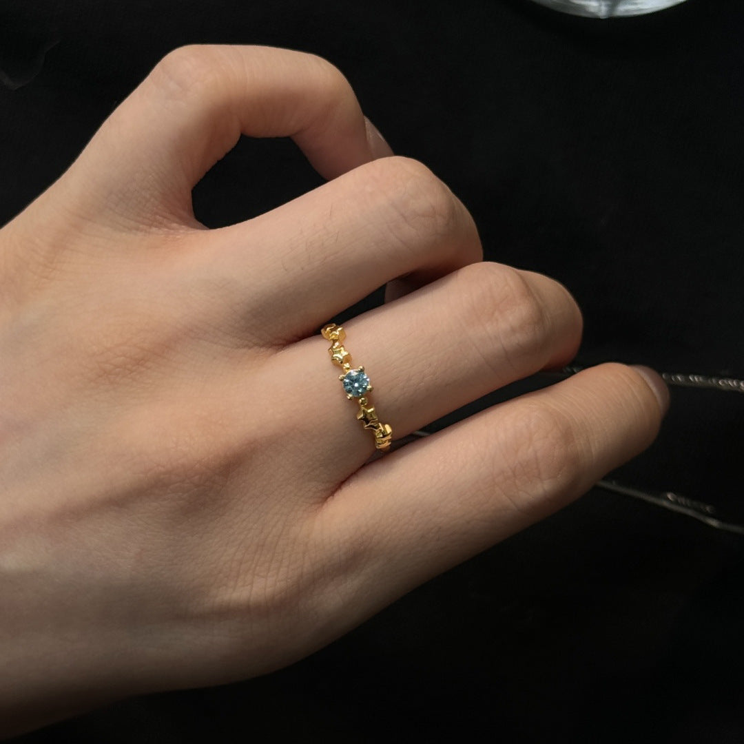 Fashionable Casual Womens Ring Inlaid With Zircon