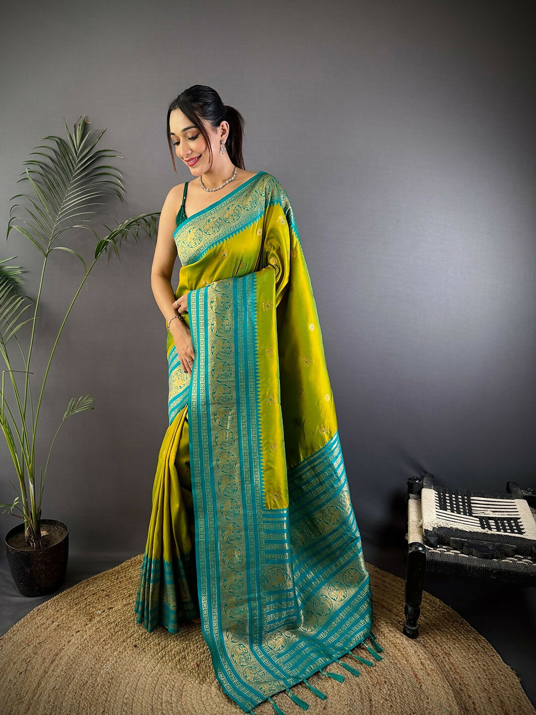 Elegant Light Green Banarasi woven soft silk saree with matching blouse piece